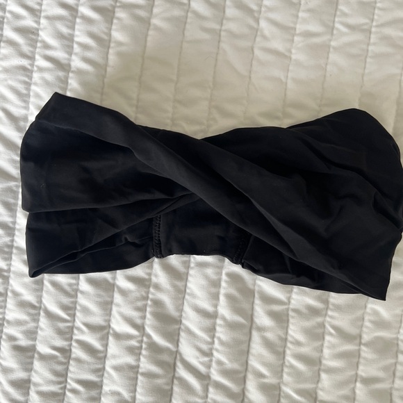 Lululemon Black Twist Headband Wide Stretch Athletic Yoga Hair Accessory - Picture 3 of 3